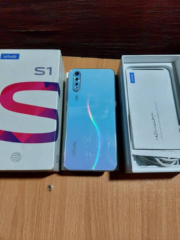 Vivo s1 4/128 official approved with Box 0