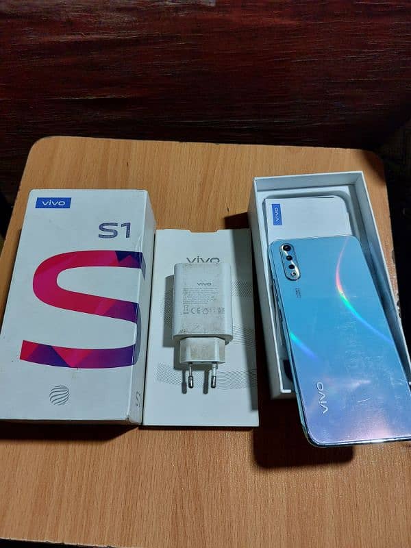 Vivo s1 4/128 official approved with Box 1