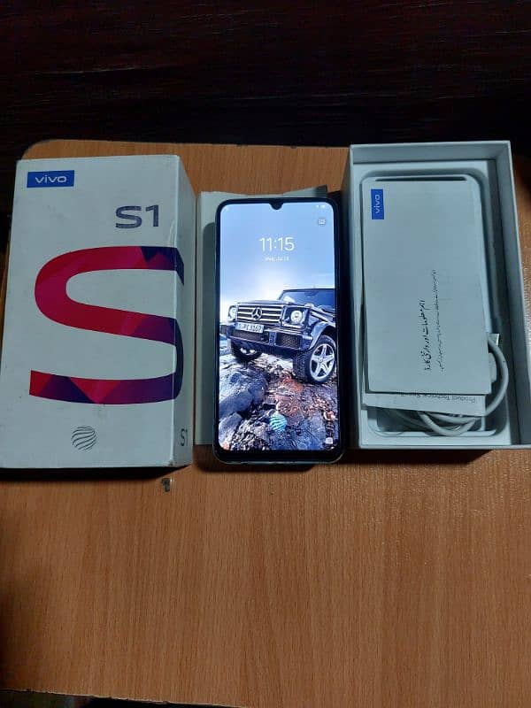 Vivo s1 4/128 official approved with Box 4