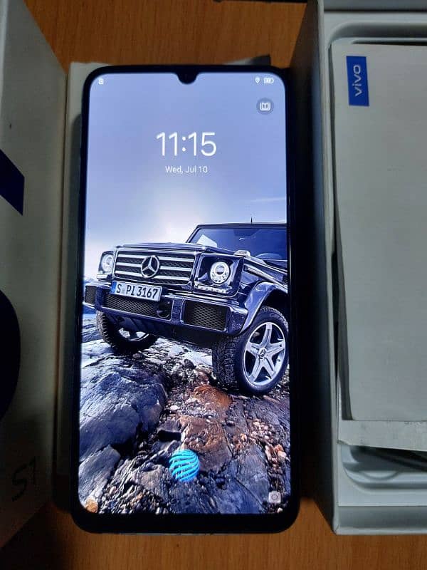 Vivo s1 4/128 official approved with Box 5