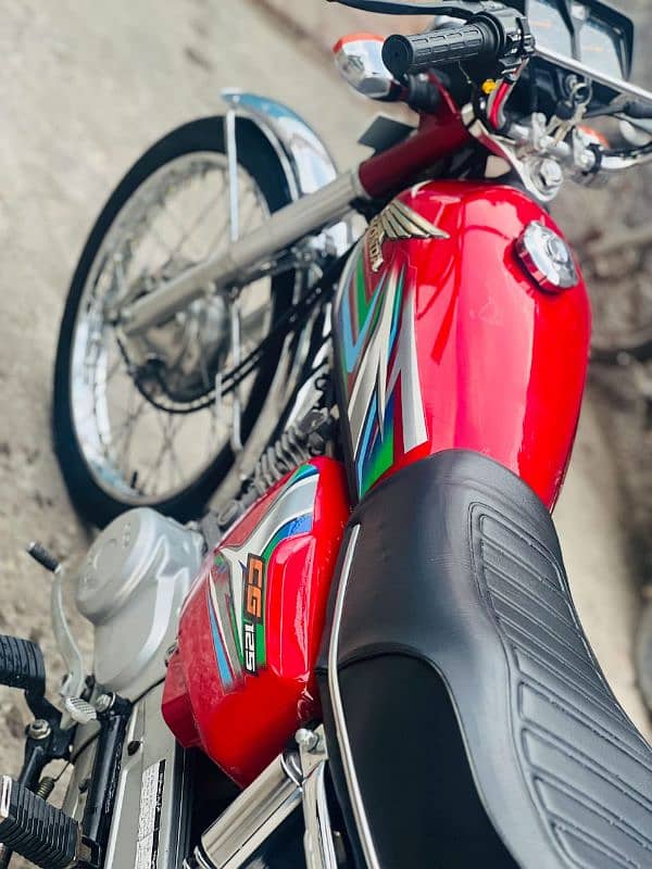 Honda CG 125 12/2023 Red colour 2