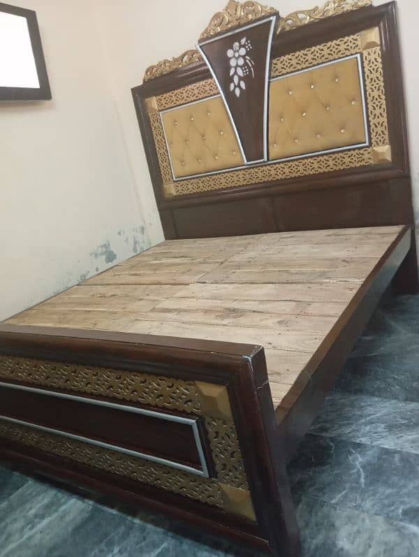 luxury bedroom set only 3 months used condition 10/10 0