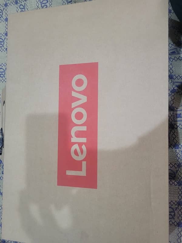 13th generation i3 Brand new Lenovo 8