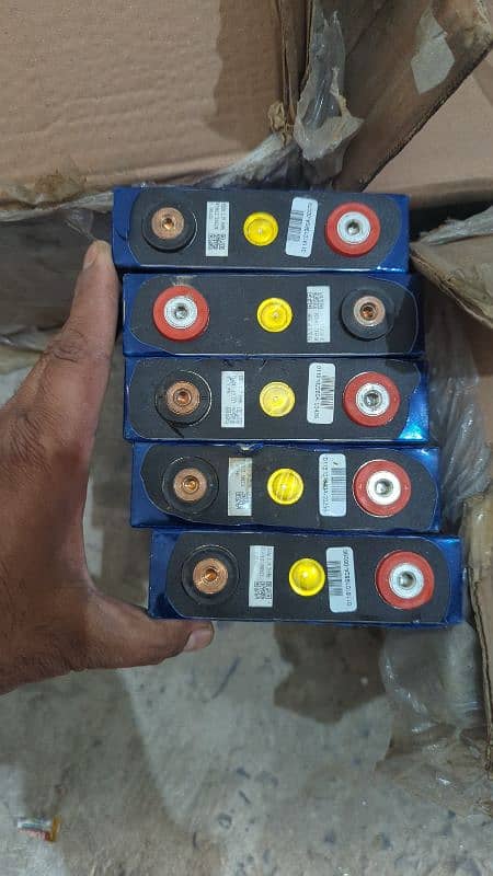 3.2 volt 80 amp company Name Narada. 2