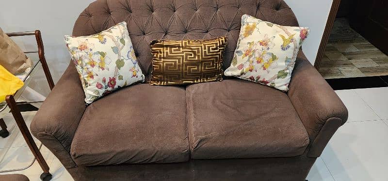 7 seater sofa set (3+2) + 2 / Sheesham Wodden / DHA 2