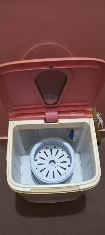 BABY Washing Machine   Westpoint IMPORTED 2