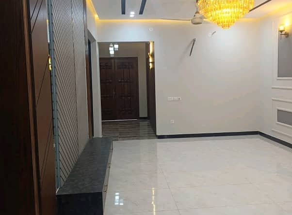 2100 Square Feet House For sale In Margalla View Housing Society 16