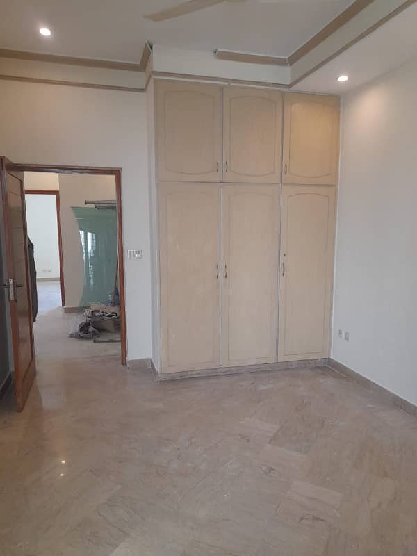 DHA Phase 3, Block XX, 06 Marla, 03 Bed, Luxurious House For Rent. 21