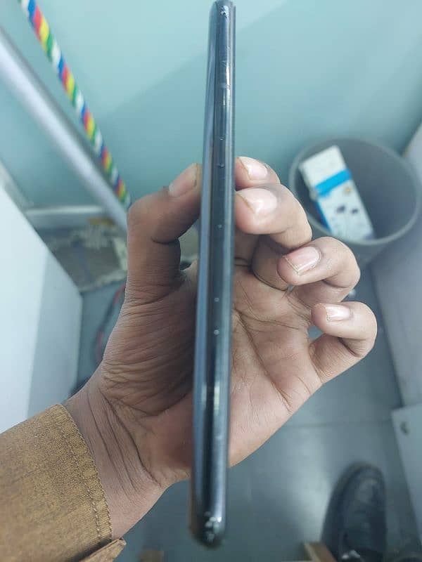 One Plus 6t 8/128 2