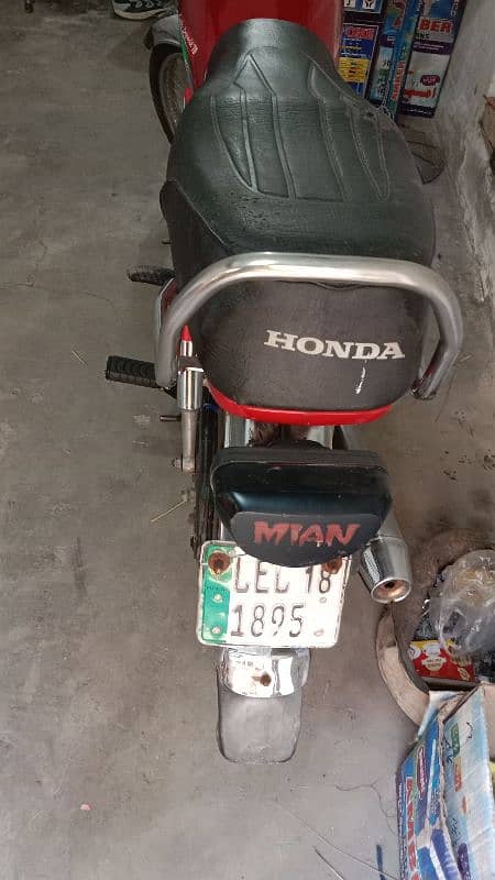 Honda 70 model 18 for sale in good condition 4