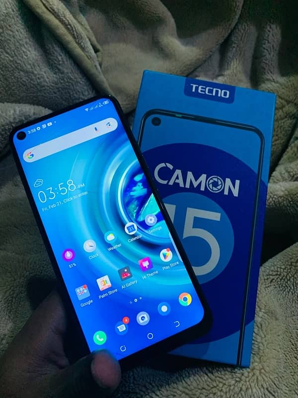 tecno camon 15 4/64 with box pta official aprovd need cash 03240069071 0