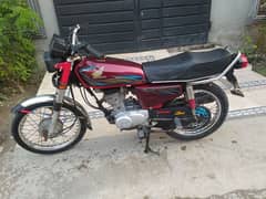 Honda 125 (2018 Model) Red Color Neat and Clean bike