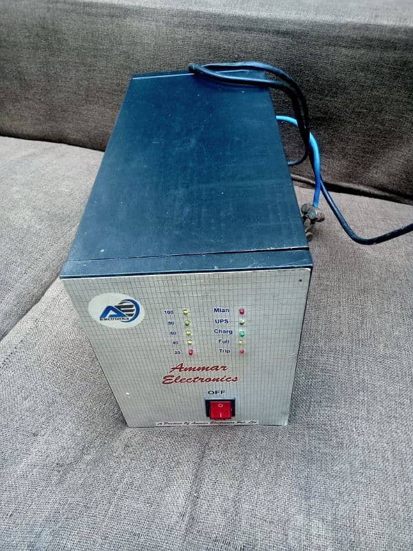 UPS 1000 WATT IN GOOD CONDITION 0