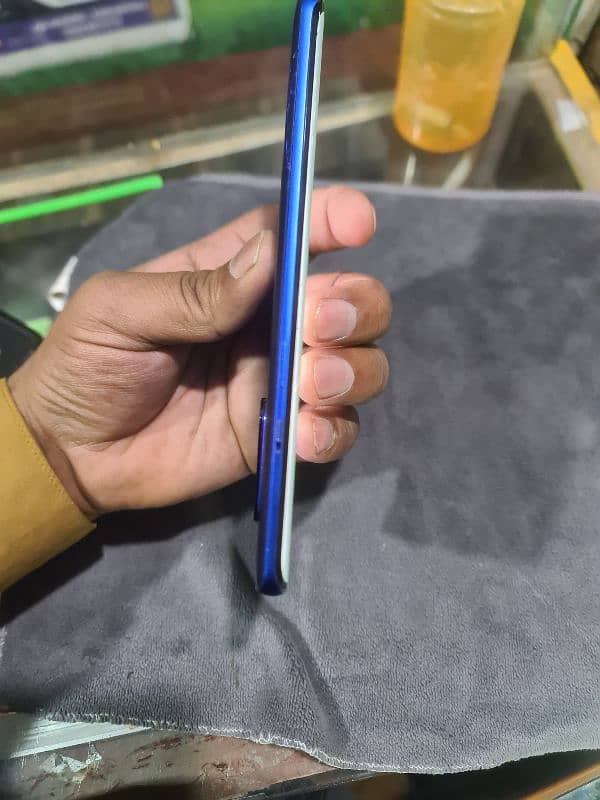 one plus 8pro 12GB256GB 9