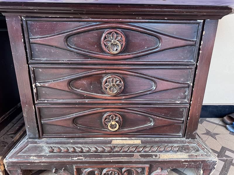 King Size Double Bed with Side Tables for Sale 5