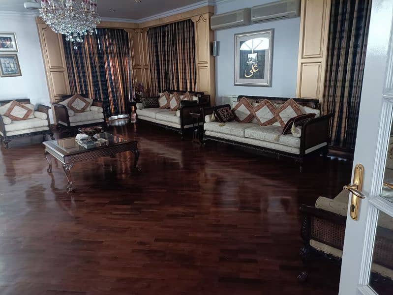 Furniture polish / paint services / epoxy flooring services / polish 17