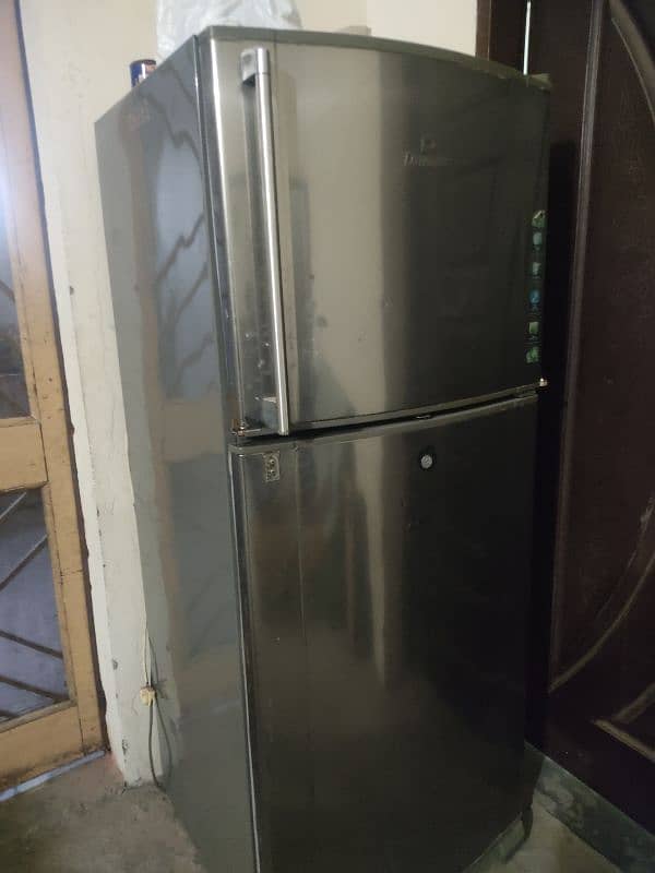 Dawlance fridge size medium 1