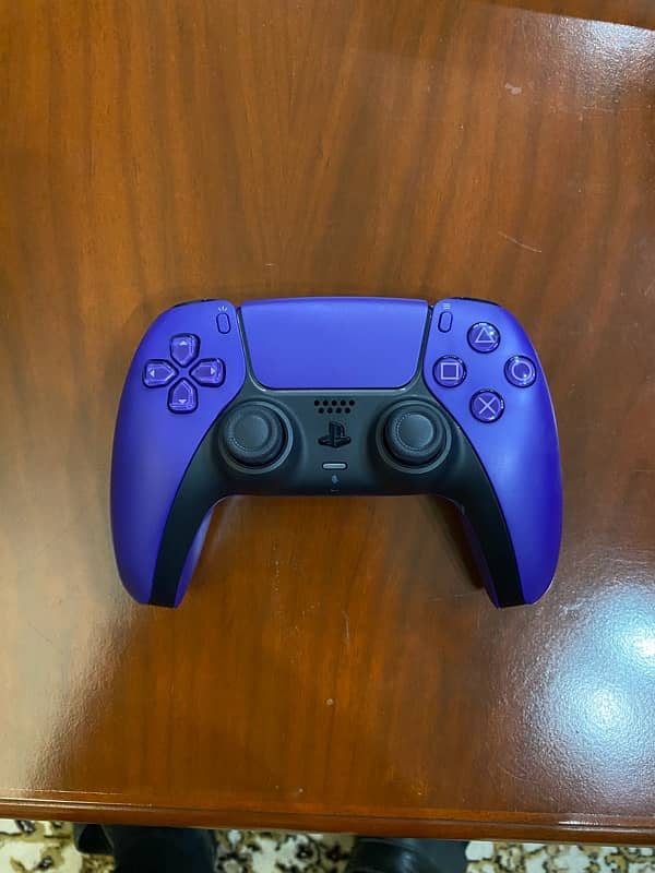 Galactic Purple PS5 controller (almost new) 4