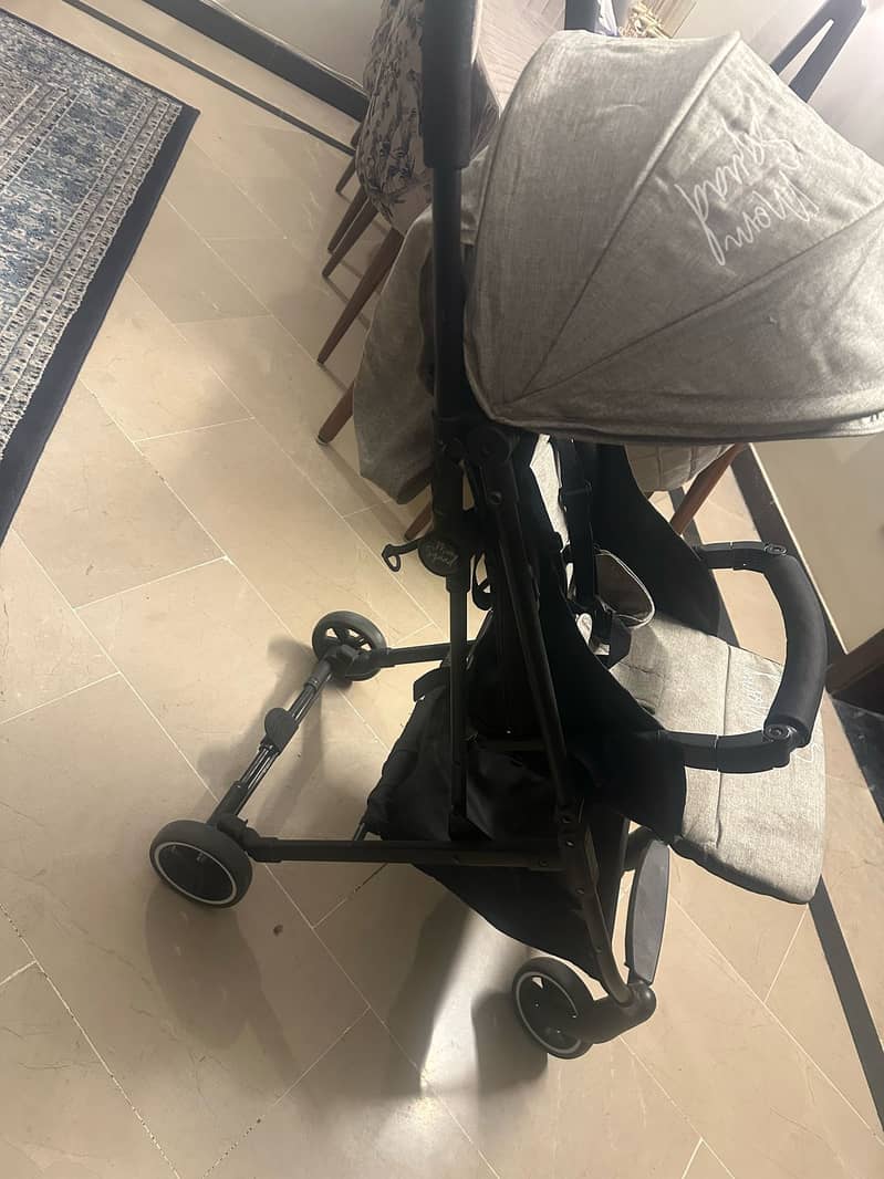 baby pram / kids pram / car seat / baby walker 5