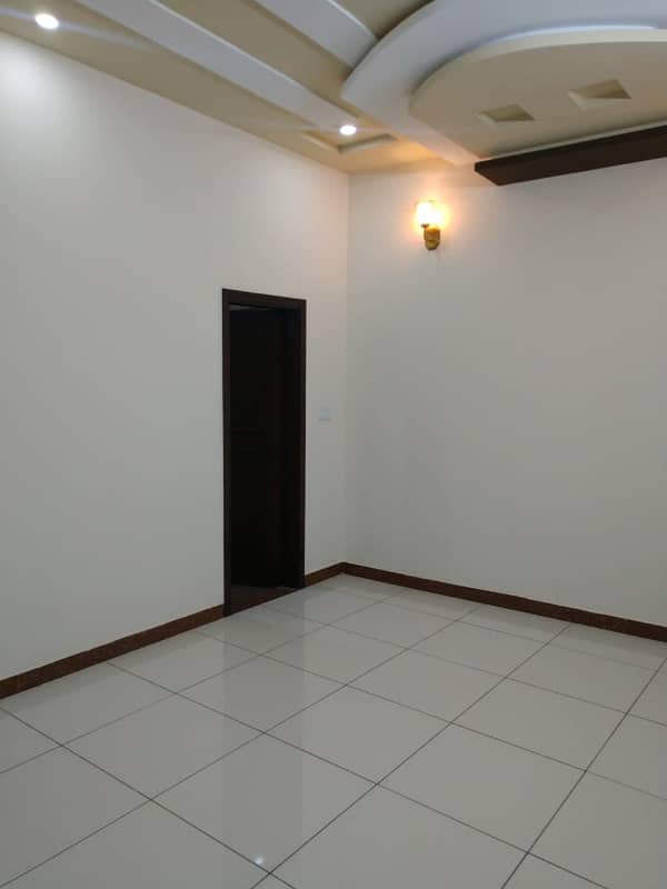 240 Sq Yd Bungalow Available In Saadi Town & Saadi Grden Scheme 33 Karachi 15