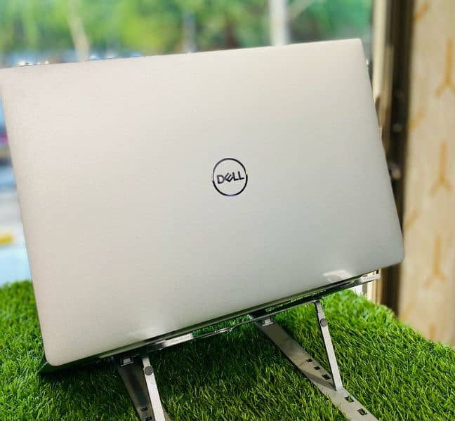 Dell xps 13 9380 Intel i7/8th gen - 16/256 gb ssd 5