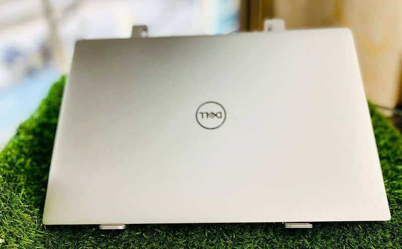 Dell xps 13 9380 Intel i7/8th gen - 16/256 gb ssd 6