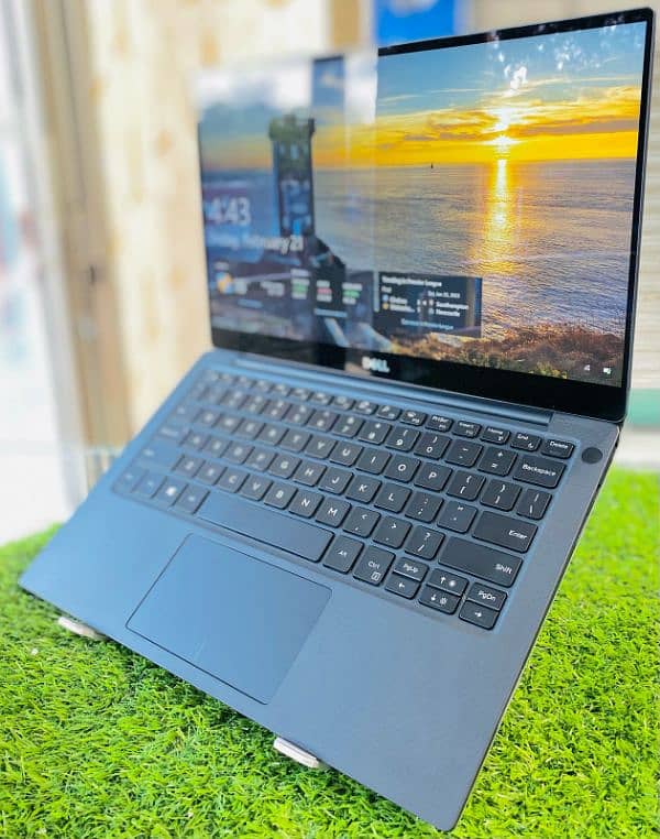 Dell xps 13 9380 Intel i7/8th gen - 16/256 gb ssd 9