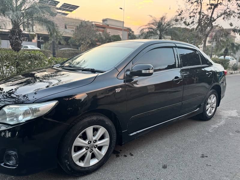 Toyota Corolla Altis 1.6 Cruistronic 2012 4