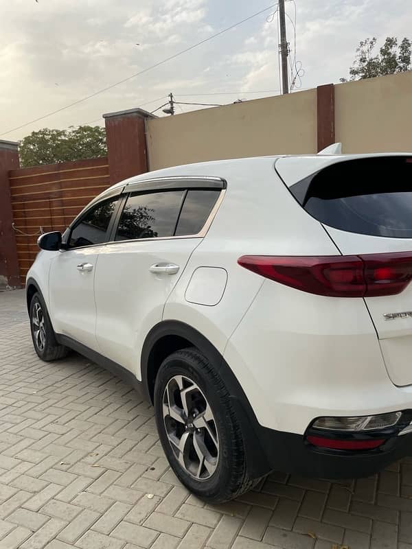 KIA Sportage 2021 13