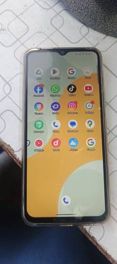 Vivo y03t 4+4/128 (8month wranty)