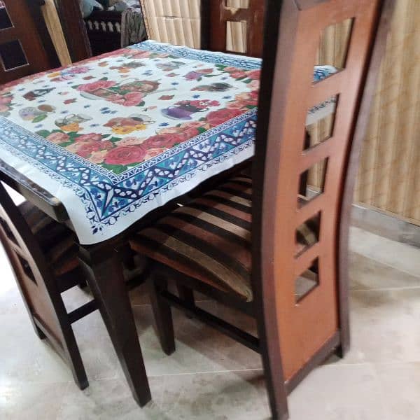 wooden dining  table 6