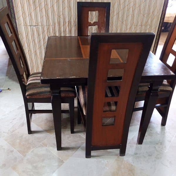 wooden dining  table 7