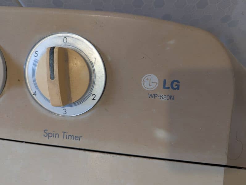 LG Washing Machine with Dryer 4