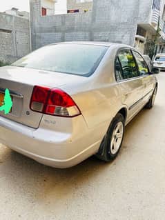 Honda Civic EXi 2001