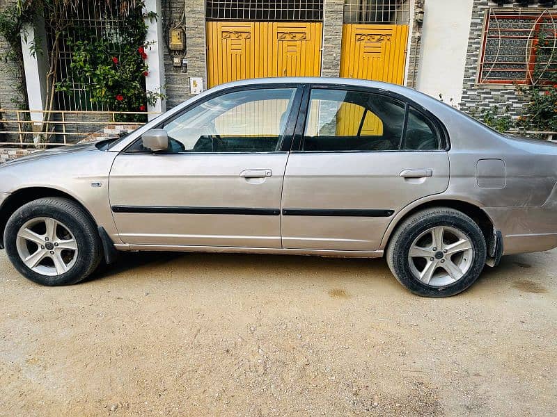 Honda Civic EXi 2001 13