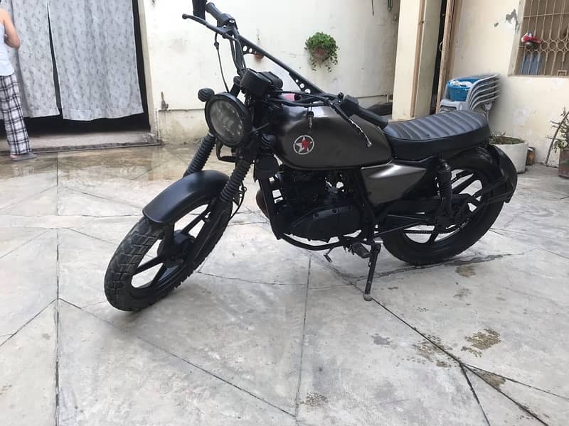 suzuki GS 150 2