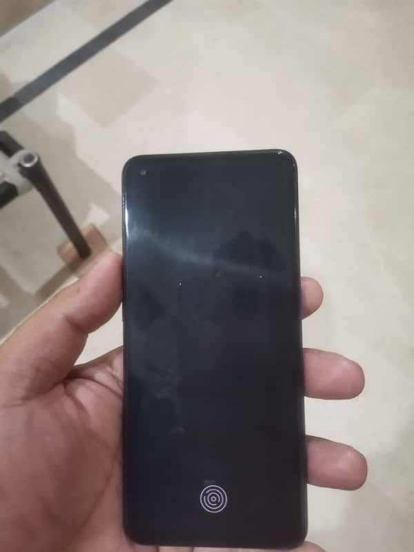 Oppo F19 8/128 in Lush Condition 2