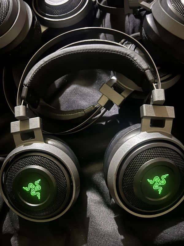 Razer Nari Ultimate Headphones 4