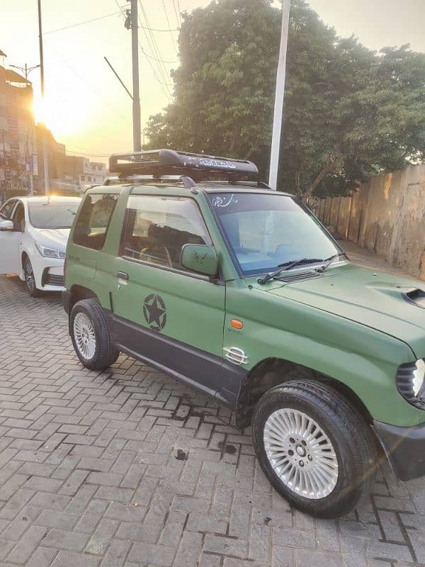 MINI PAJERO 1997/2006 AUTO (ARMY WRAP) 2