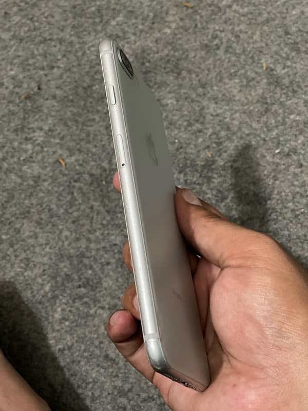 iphone 8 plus PTA 1