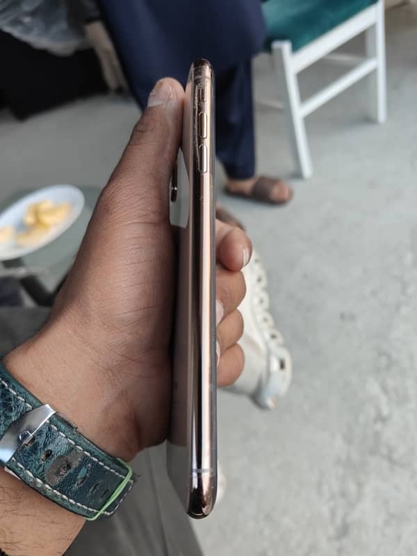 iphone xs max pta approved 8