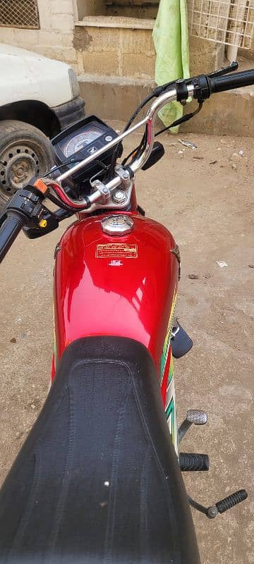 Honda 23 wala sticker bike ka model 8