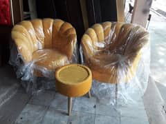 2 Premium velvet chairs with coffee table