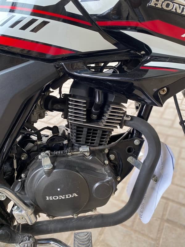 honda cb150f 2024 7