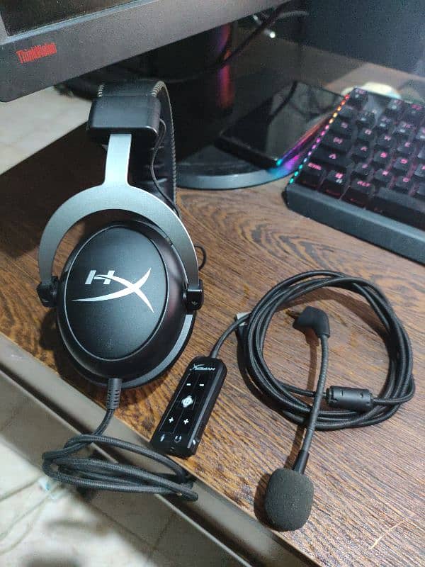 HyperX Cloud 2 | Best Headphones For Gaming | 7.1 with 0 Delay 1