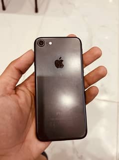 iPhone 7 PTA