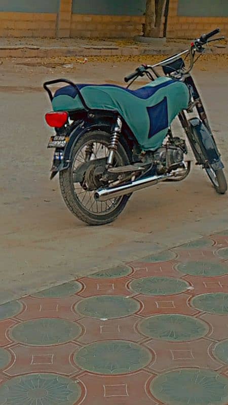 HONDA CD 70 2007 MODEL 3