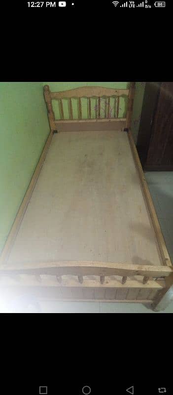 singal bed wooden 0