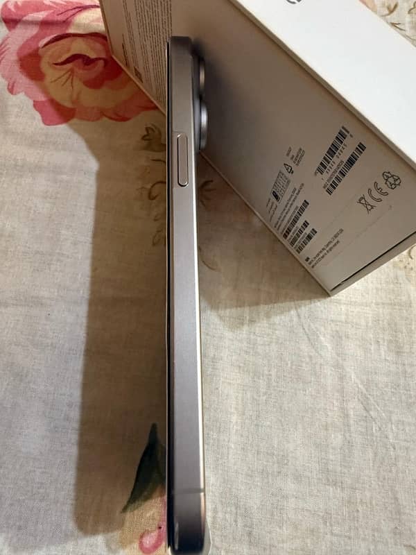 iphone 15 pro max 256gb 7