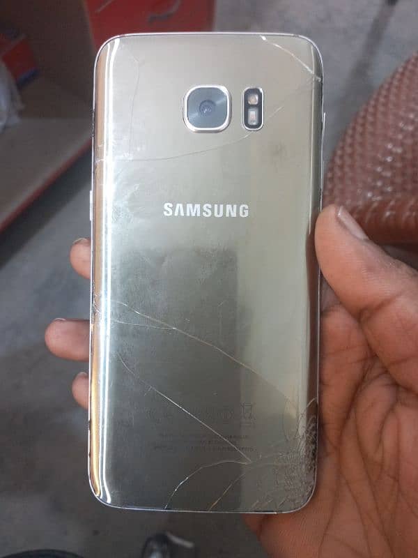 s7edge samsung all ok used only minorr break 0